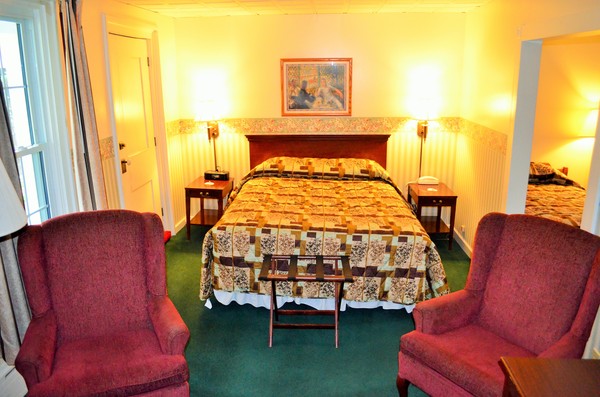 Downstair Suite 116 Photo 1