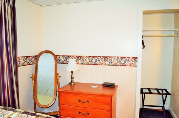 Downstair Suite 116 Photo 15